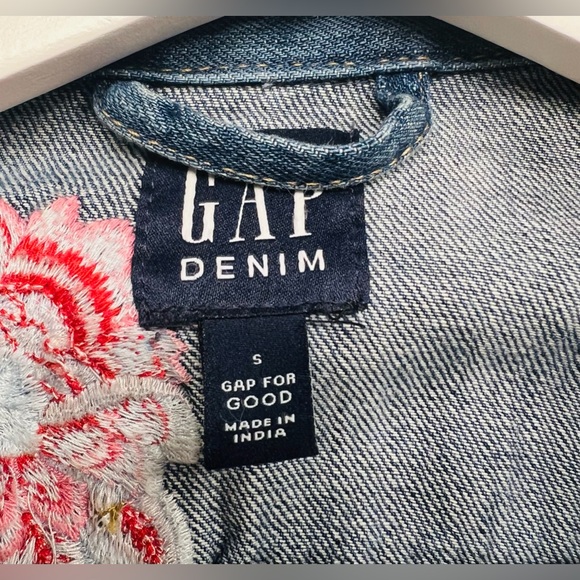 Jacket - Picture 4 of 4